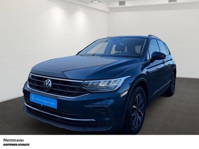 Gebraucht VW Tiguan Life 150 PS (110 kW) 2022 Blau SUV