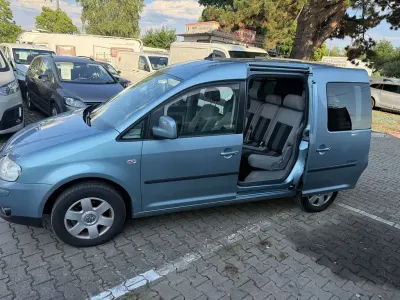 Gebraucht VW Caddy Style 75 PS (55 kW) 2010 Grau Van / Kleinbus