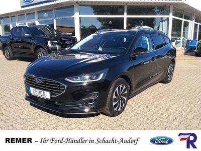 Neu Ford Focus Titanium 125 PS (91 kW) 2025 Schwarz Limousine
