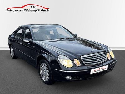 Schwarz Gebraucht 2004 Mercedes E200 Elegance Limousine | 5.990 € (Fairer Preis)