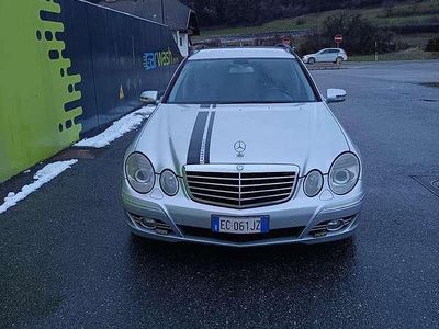 Mercedes E320