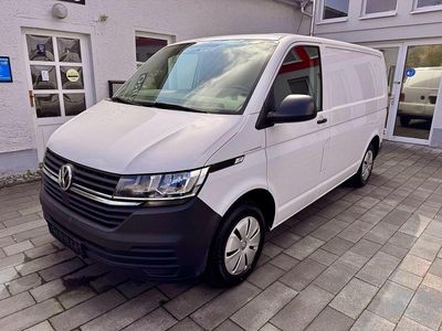 Używany VW Transporter 110 KM (80 kW) 2021 Biały Van