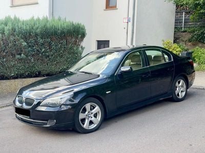 BMW 525