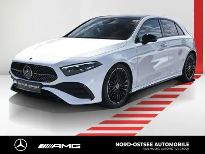 Gebraucht Mercedes A200 AMG 163 PS (119 kW) 2025 Unilack polarweiß Limousine