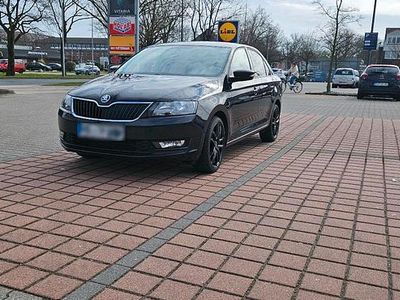 Usata Skoda Rapid 95 CV (69 kW) 2019 Nero Utilitaria