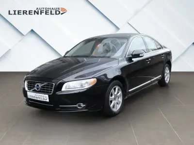Gebraucht Volvo S80 Summum 109 PS (80 kW) 2011 Black sapphire / Limousine