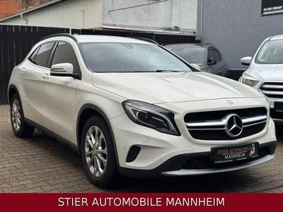 Gebraucht Mercedes GLA200 156 PS (114 kW) 2014 Weiß SUV