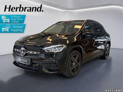 Gebraucht Mercedes GLA250 AMG line 160 PS (117 kW) 2023 Metalliclack kosmosschwarz SUV