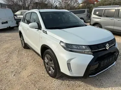 Neu Suzuki Vitara Comfort 129 PS (94 kW) 2025 Weiß SUV