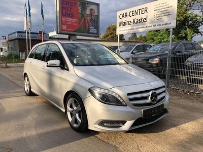 Mercedes B200