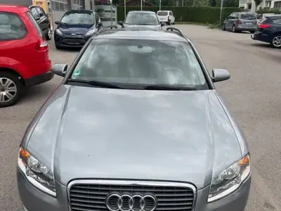 Gebraucht Audi A4 116 PS (85 kW) 2005 Grau Kombi