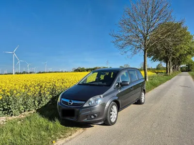 Brugt Opel Zafira 140 HK (102 kW) 2012 Grå MPV