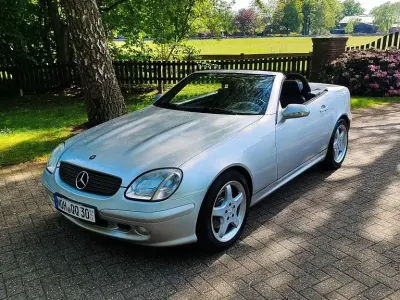 Gebraucht Mercedes SLK320 AMG 218 PS (160 kW) 2002 Silber Cabrio