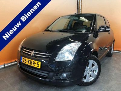 Gebraucht Suzuki Swift Limited 92 PS (67 kW) 2010 Schwarz Kleinwagen
