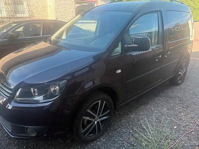 Andere farben Gebraucht 2014 VW Caddy Edition Van / Kleinbus | 13.900 € (Teuer)