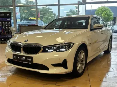 Gebraucht BMW 320e