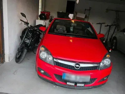 Gebraucht Opel Astra 140 PS (102 kW) 2005 Rot Cabrio