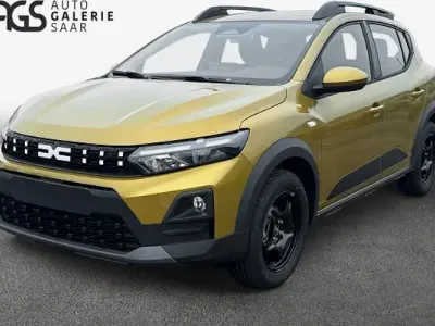 Ny Dacia Sandero Expression 110 HK (80 kW) 2025 Gul Sedan