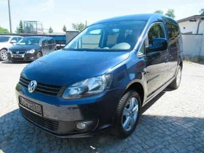 Gebraucht VW Caddy 105 PS (77 kW) 2011 Blau Van / Kleinbus