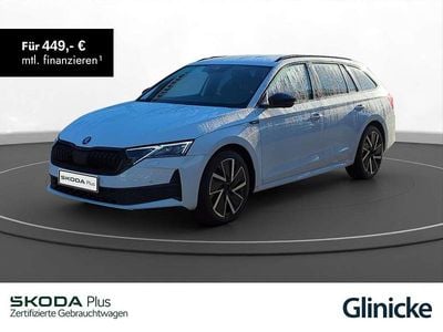 Moonweiss metallic Gebraucht 2025 Skoda Octavia SportLine Kombi | 33.980 € (Teuer)