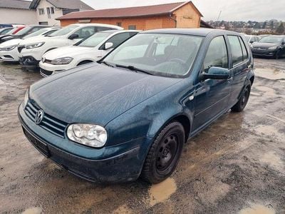 Grün Gebraucht 2001 VW Golf Edition Limousine | 1.250 € (Superpreis)