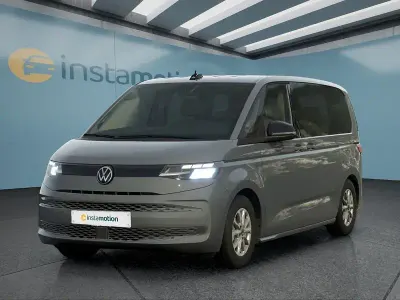 Gebraucht VW Multivan 136 PS (100 kW) 2024 Grau Van / Kleinbus
