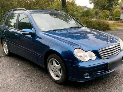 Mercedes C200