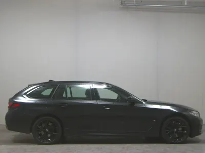 Second-hand BMW 530 M Sport 286 CP (210 kW) 2021 Negru Break