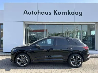 Neu Audi Q4 e-tron S-Line 210 kW (286 PS) 2026 Mythosschwarz metallic SUV