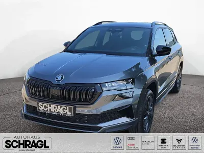 Neu Skoda Karoq SportLine 150 PS (110 kW) 2026 Graphitegrau metallic SUV