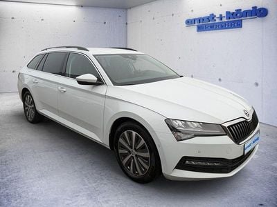 Weiß Gebraucht 2024 Skoda Superb Ambition Kombi | 33.490 € (Fairer Preis)