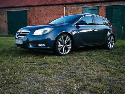 Gebraucht Opel Insignia Sport 220 PS (161 kW) 2009 Blau Kombi