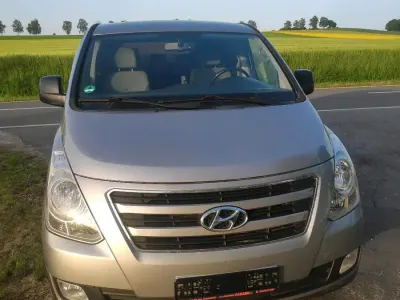 Gebraucht Hyundai H-1 136 PS (100 kW) 2016 Andere farben Van / Kleinbus