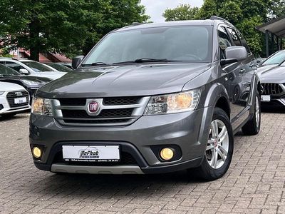 Gebraucht Fiat Freemont Urban 140 PS (102 kW) 2011 Grau SUV