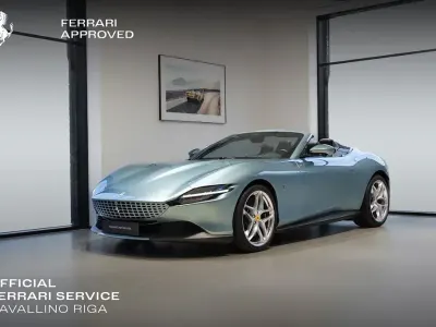 Gebraucht Ferrari Roma 620 PS (456 kW) 2024 Blau Cabrio