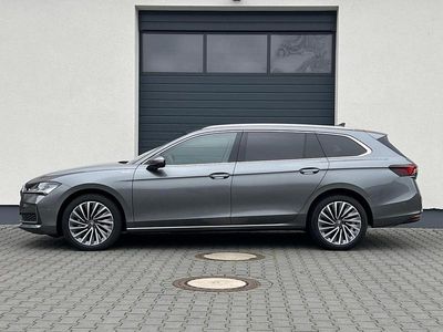 Neu 2025 Skoda Superb LAURIN & KLEMENT Kombi | 48.259 € (Fairer Preis)