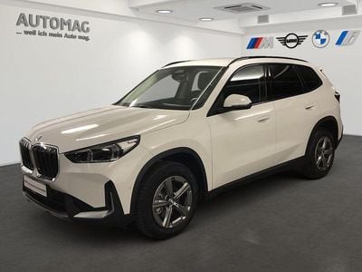 Alpinweiß uni Gebraucht 2025 BMW X1 Shadowline SUV | 35.980 € (Superpreis)