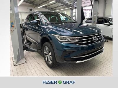 Nightshade blue metallic Gebraucht 2021 VW Tiguan Elegance SUV | 25.940 € (Guter Preis)