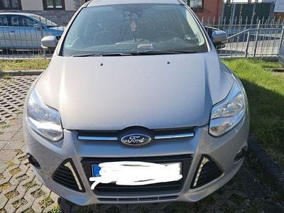 Usata Ford Focus Trend 125 CV (91 kW) 2011 Argento Berlina