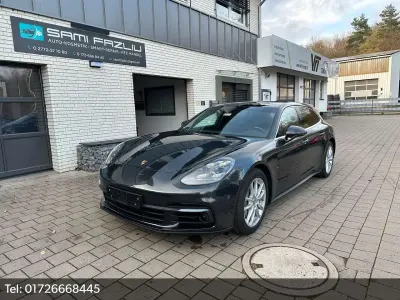 Gebraucht Porsche Panamera Sport Turismo 441 PS (324 kW) 2019 Grau Limousine