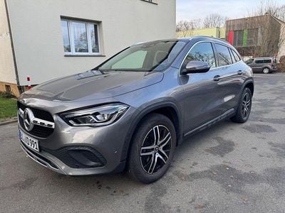Usata Mercedes GLA200 163 CV (119 kW) 2021 Grigio SUV