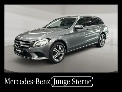 Gebraucht Mercedes C300 Avantgarde 245 PS (180 kW) 2021 Grau Limousine