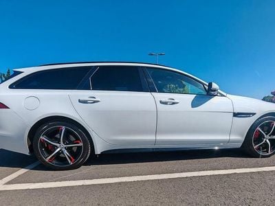 Gebraucht Jaguar XF Sportbrake S 300 PS (220 kW) 2018 Weiß Kombi