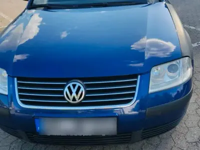 Gebraucht VW Passat 130 PS (95 kW) 2002 Blau Kombi