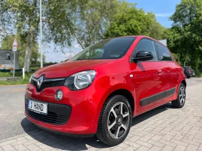 Używany Renault Twingo LIMITED 69 KM (50 kW) 2019 Czerwony Hatchback