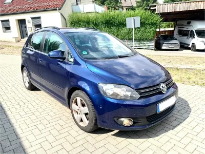 Gebraucht VW Golf Plus Team 105 PS (77 kW) 2010 Blau Van / Kleinbus