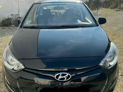 Gebraucht Hyundai i20 Classic 86 PS (63 kW) 2014 Schwarz Kleinwagen