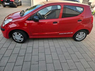 Nissan Pixo