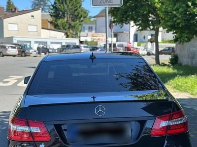 Second-hand Mercedes E350 231 CP (169 kW) 2010 Negru Berlinǎ