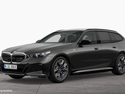 Usata BMW i5 Sport Line 442 kW (601 CV) 2024 Grigio Berlina